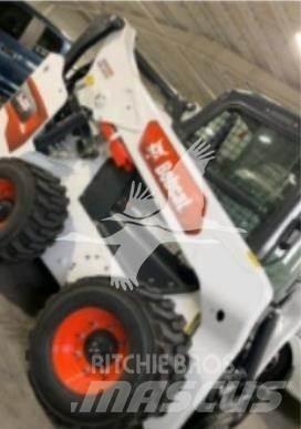 Bobcat S86 滑移轉向裝載機
