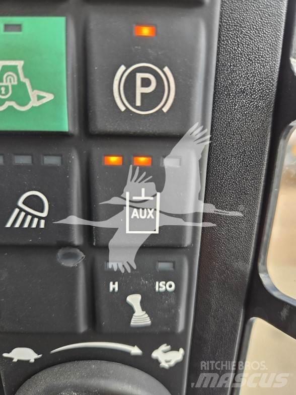 Bobcat S86 滑移轉向裝載機
