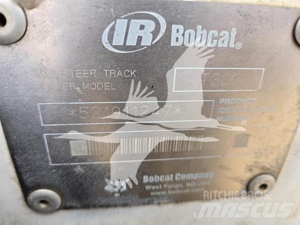 Bobcat T300 滑移轉向裝載機
