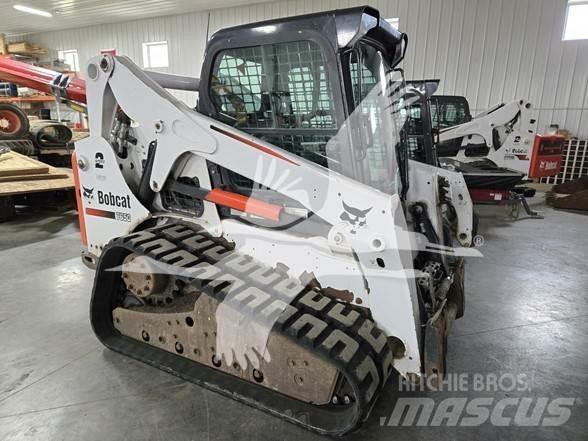 Bobcat T650 滑移轉向裝載機