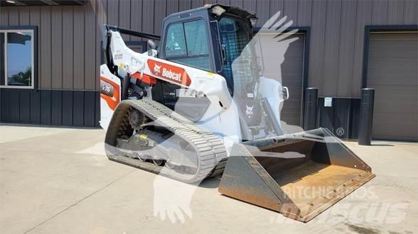 Bobcat T76 滑移轉向裝載機