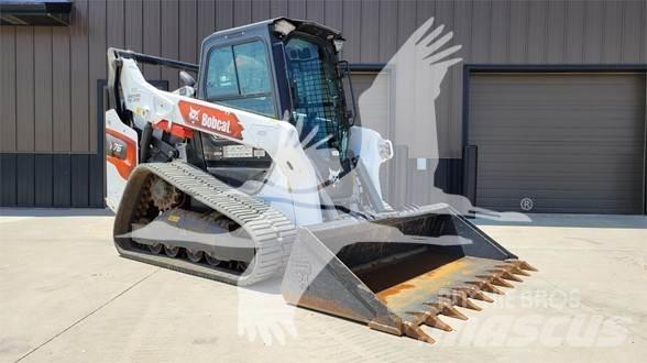 Bobcat T76 滑移轉向裝載機