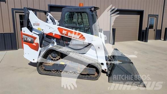 Bobcat T76 滑移轉向裝載機