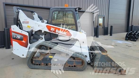 Bobcat T76 滑移轉向裝載機