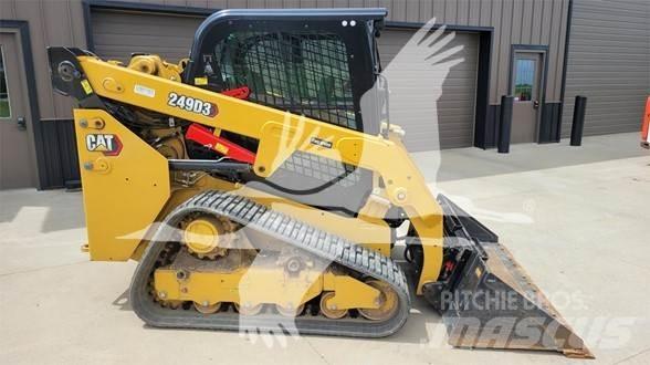 CAT 249D3 滑移轉向裝載機