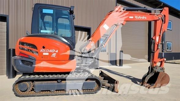 Kubota KX040-4 小型挖土機/掘鑿機<7t(小型挖掘機)