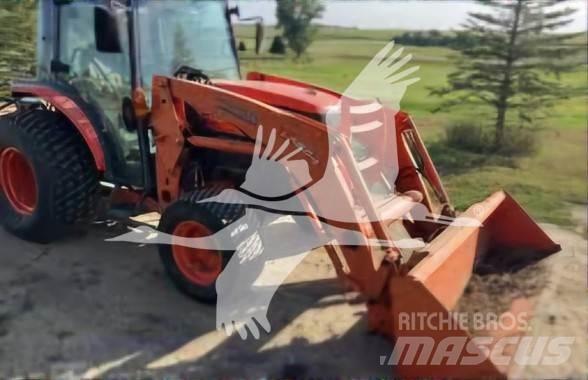 Kubota L4240 曳引機