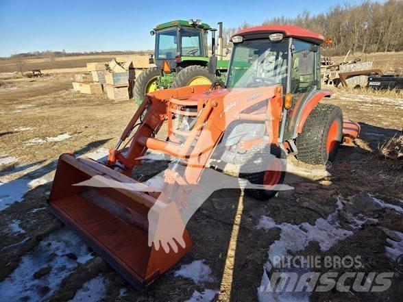 Kubota L4240 曳引機