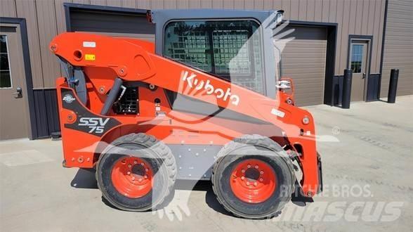 Kubota SSV75 滑移轉向裝載機