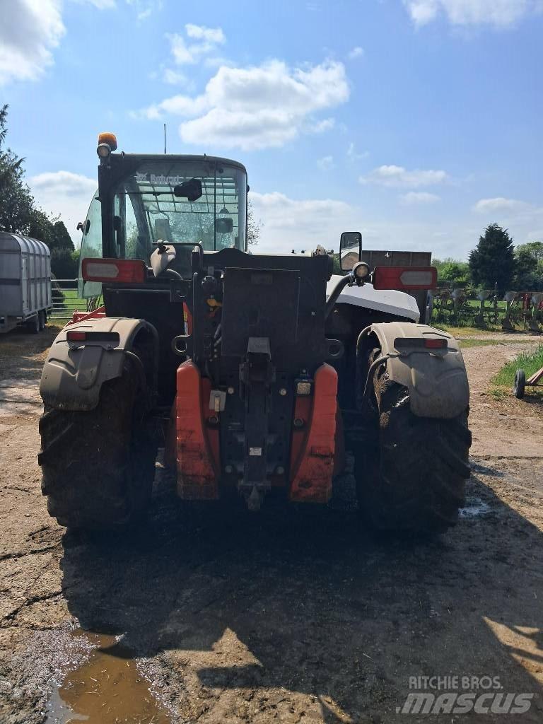 Bobcat TL 43.80 HF 農業用伸縮臂裝載機