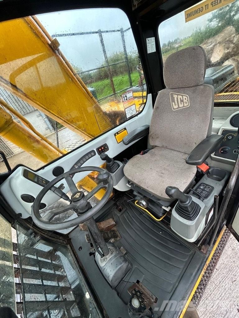JCB JS 130 W 旋轉式挖土機/掘鑿機/挖掘機
