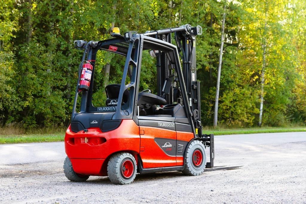 Linde E30-01 電動堆高機