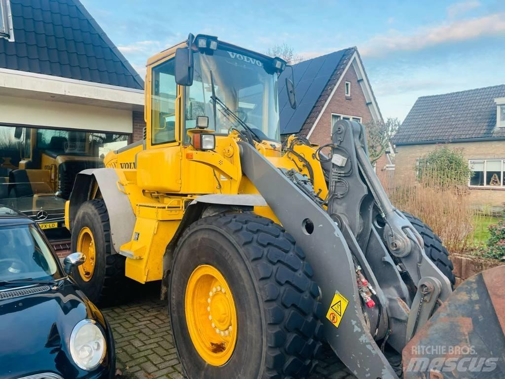 Volvo L90E 輪胎式裝載機
