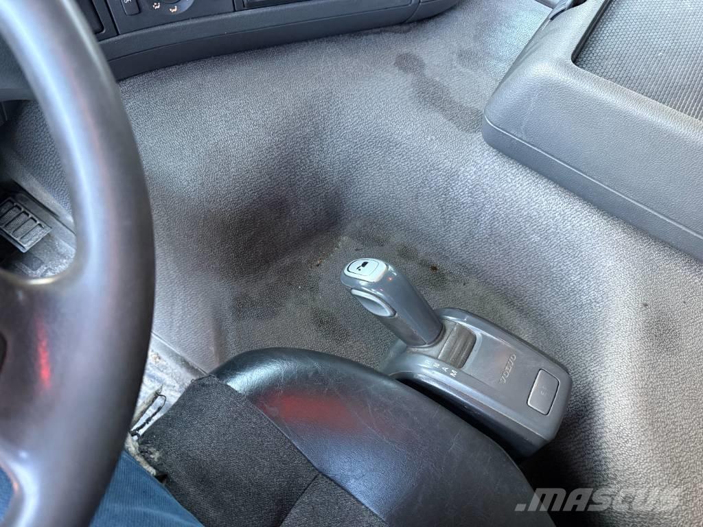 Volvo FM460 8x4 起重可拆卸式卡車