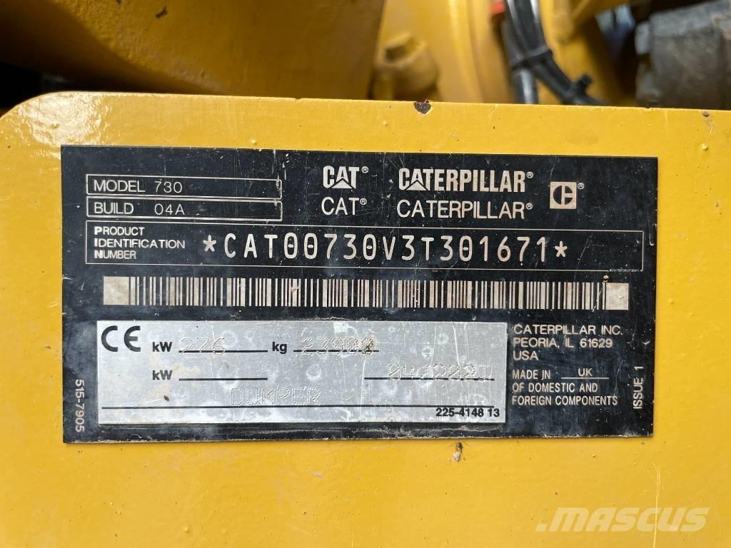 CAT 730 C 鉸接式起吊車