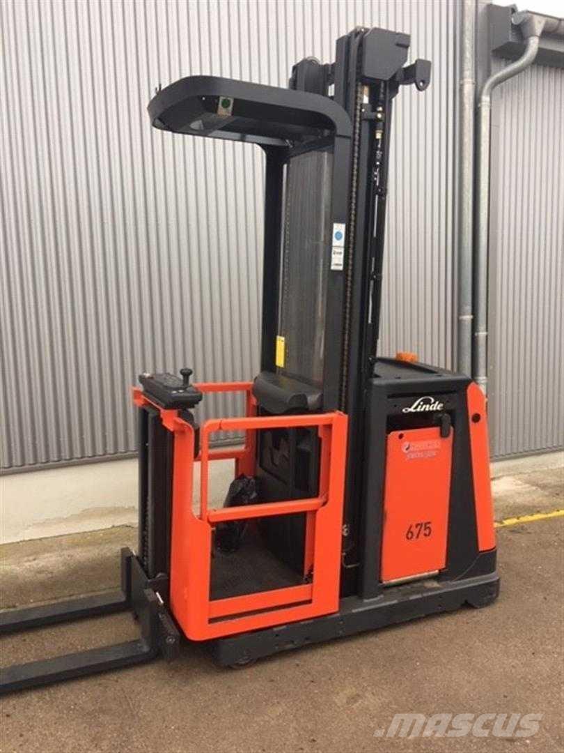 Linde V11 高舉式裝載機