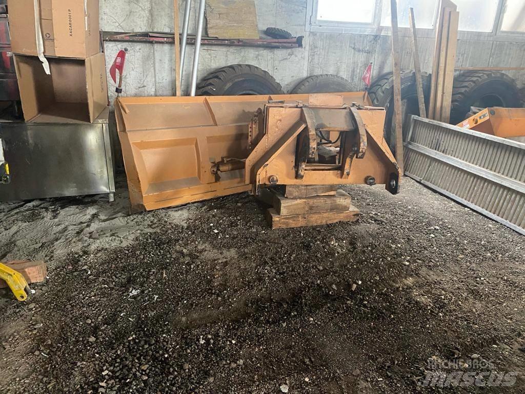 CASE 621 C 輪胎式裝載機