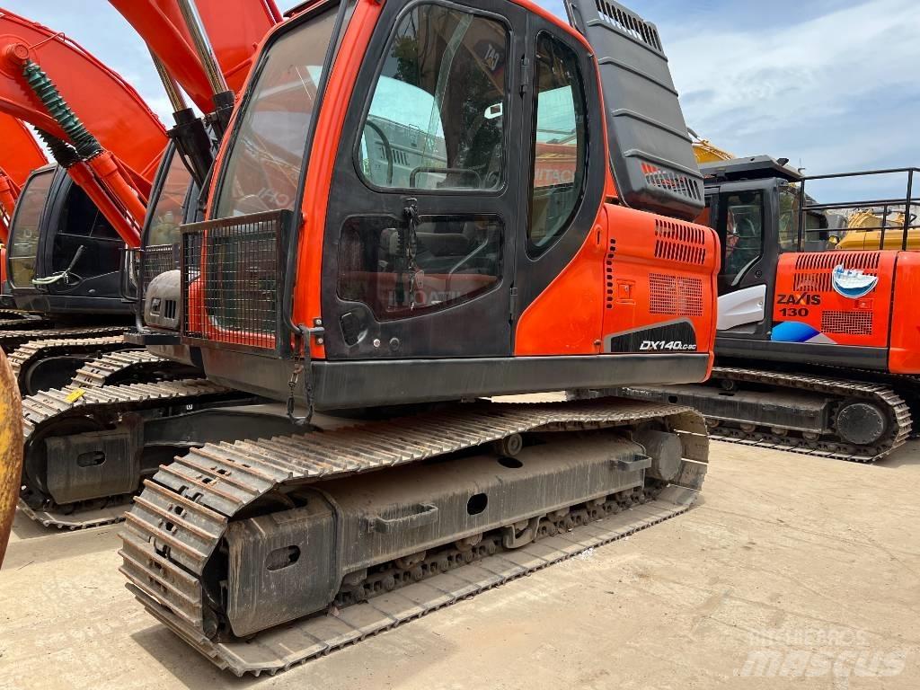 Doosan DX140 履帶式 挖土機/掘鑿機/挖掘機