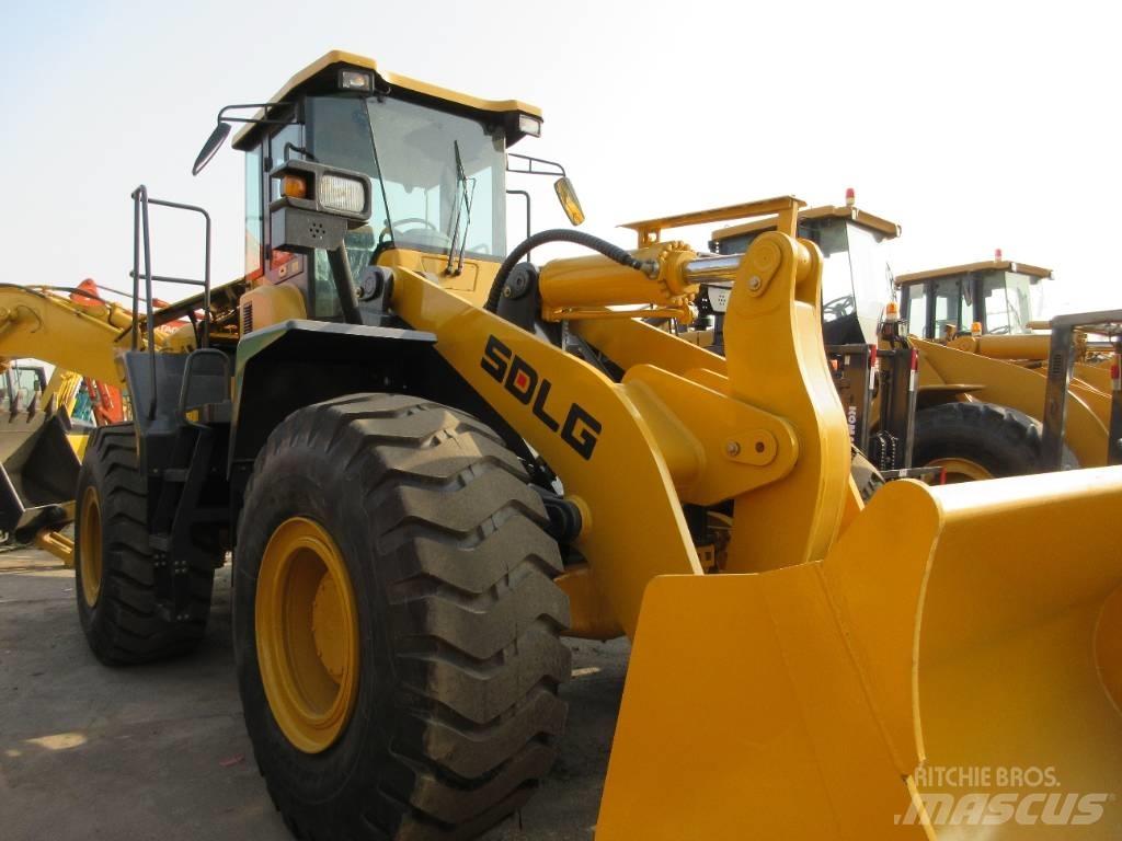 SDLG LG956L 輪胎式裝載機