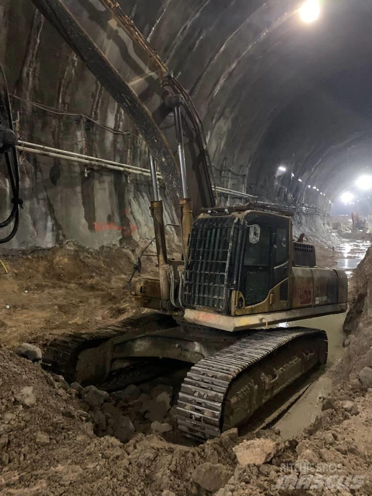 Komatsu PC450LC-8 其他