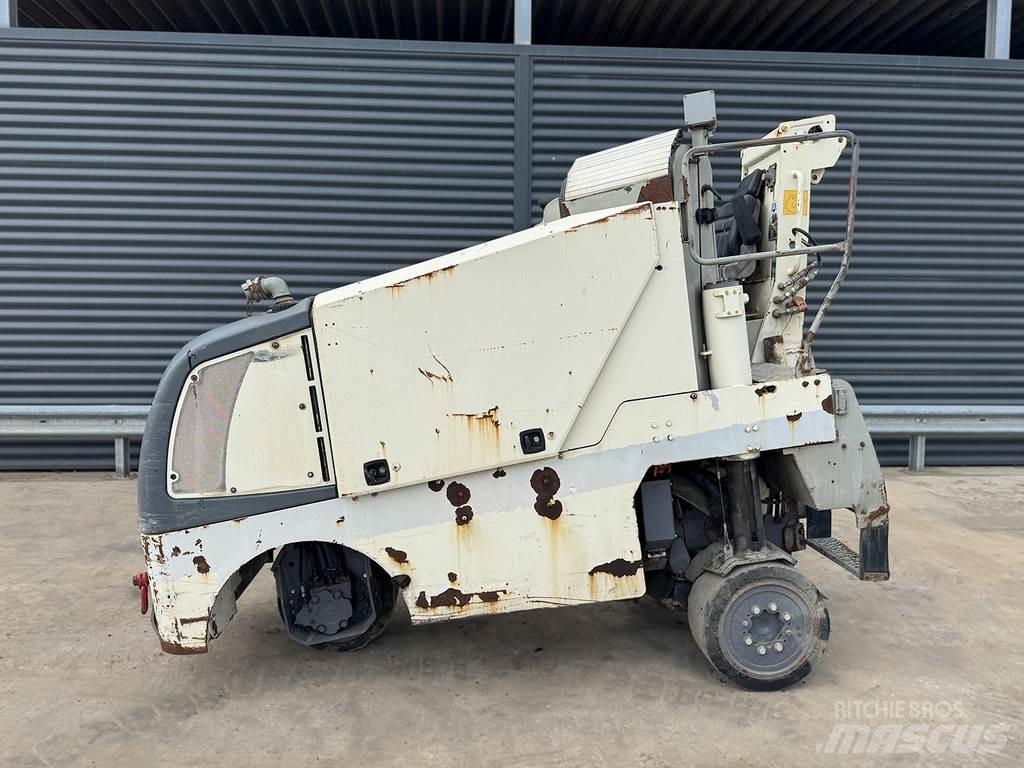Wirtgen W 50 DC 瀝青冷銑刨機/銑床