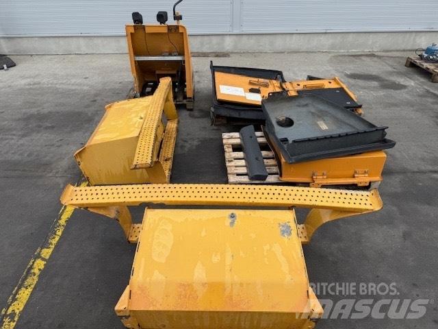 CASE WX 165 BODY 底盤和懸架