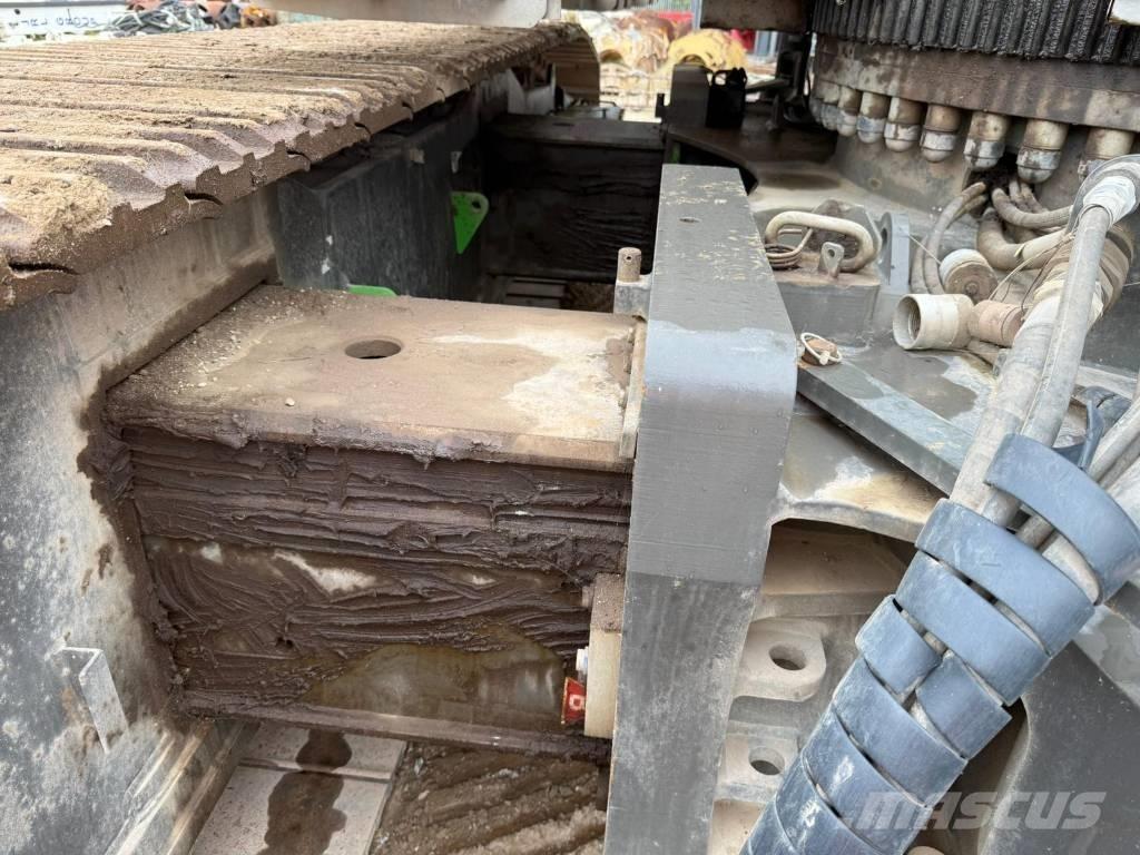 Sennebogen 6113 E 履帶式起重機