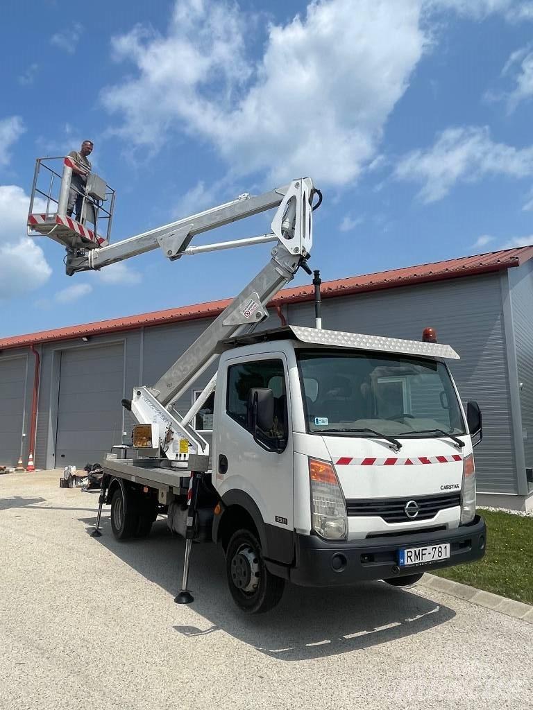 Nissan Cabstar 卡車裝載高空作業車