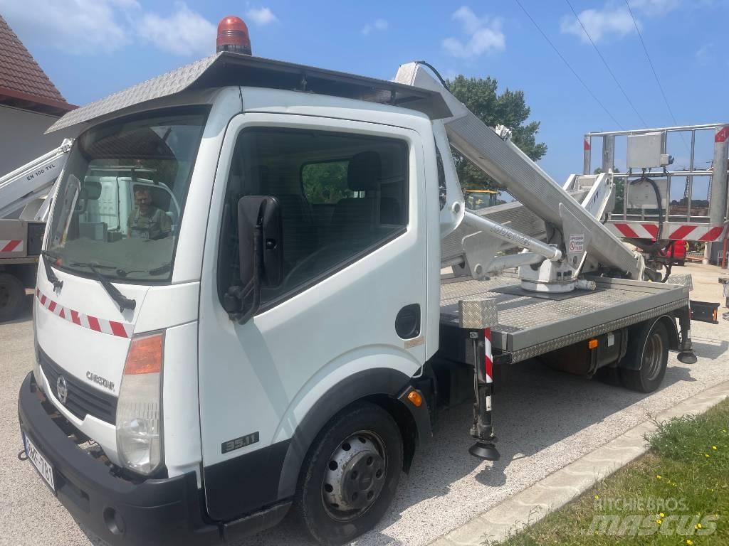 Nissan Cabstar 卡車裝載高空作業車