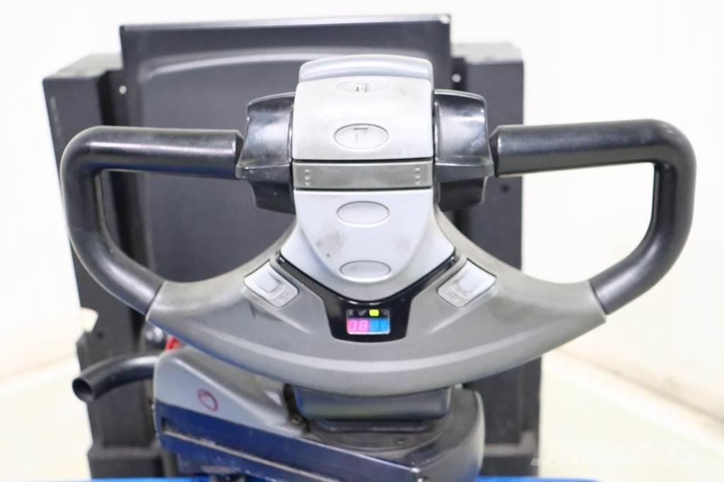 Toyota OSE120 低架裝載機