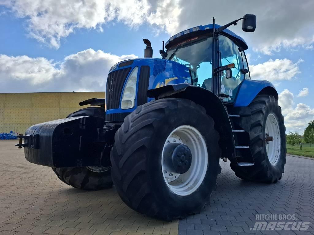 New Holland T 8050 曳引機