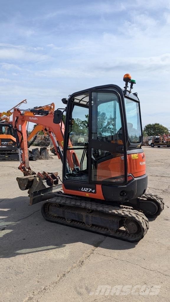 Kubota U 27 小型挖土機/掘鑿機<7t(小型挖掘機)