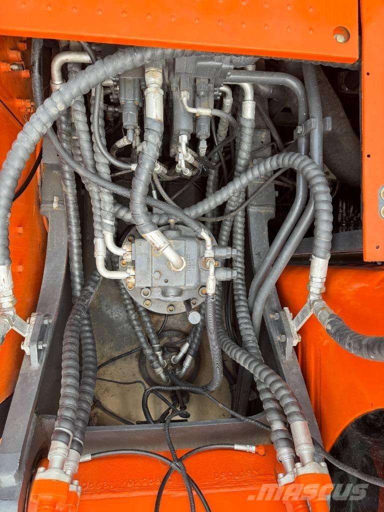 Doosan DX 300 履帶式 挖土機/掘鑿機/挖掘機