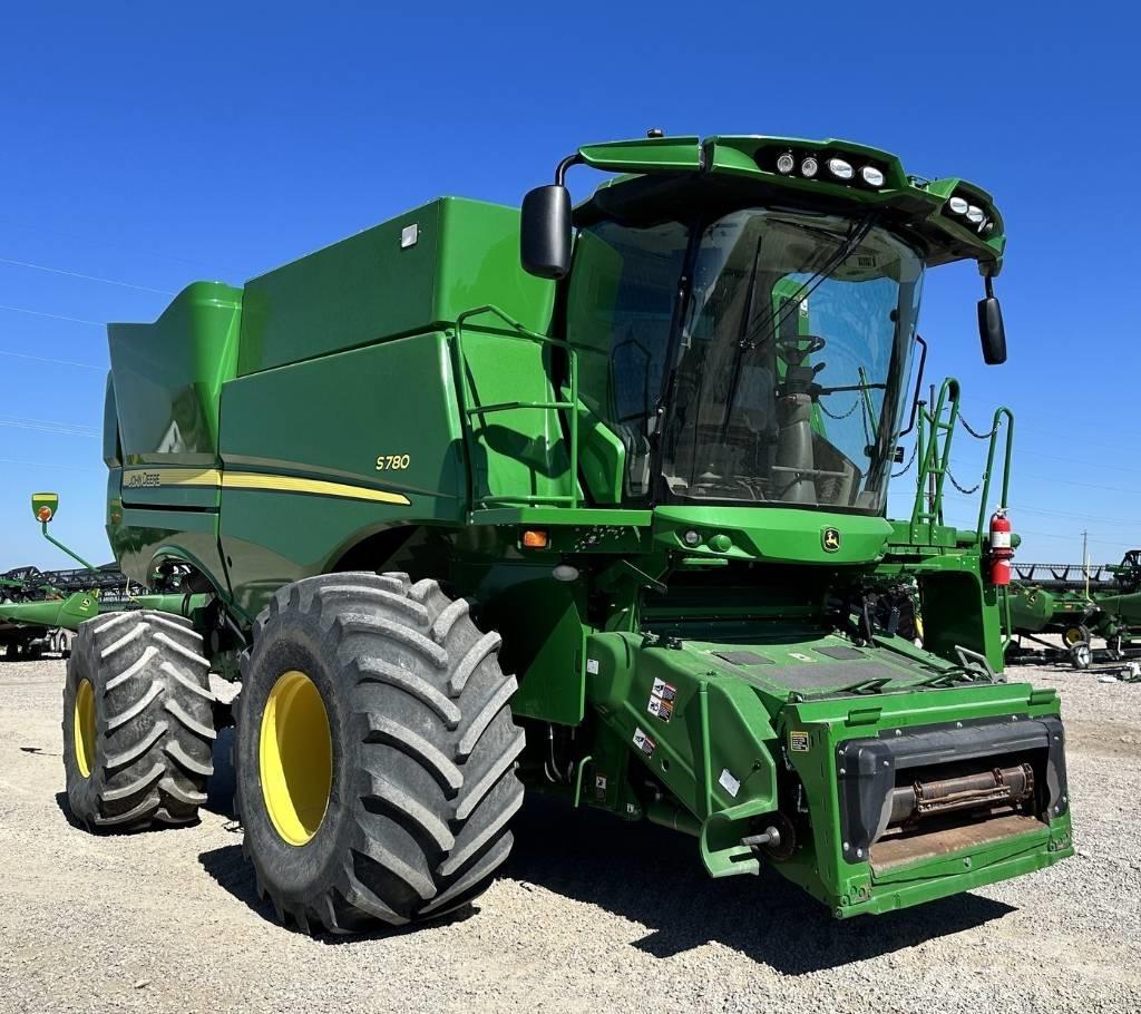 John Deere S 780 聯合收穫機