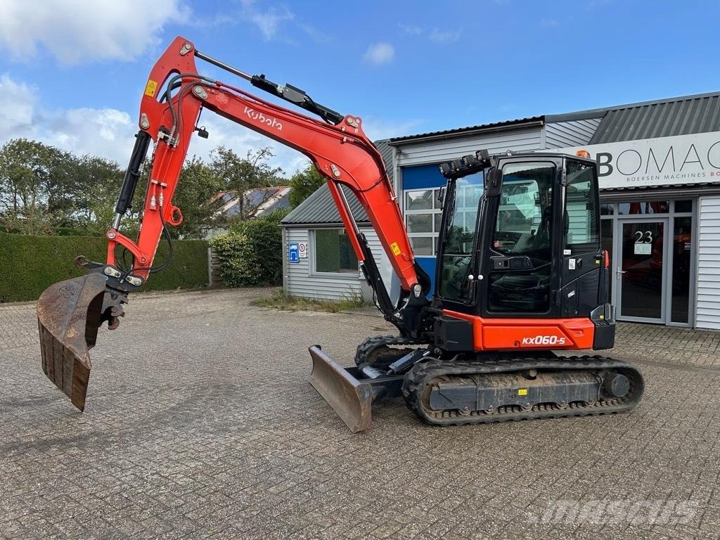 Kubota KX 060-5 小型挖土機/掘鑿機<7t(小型挖掘機)