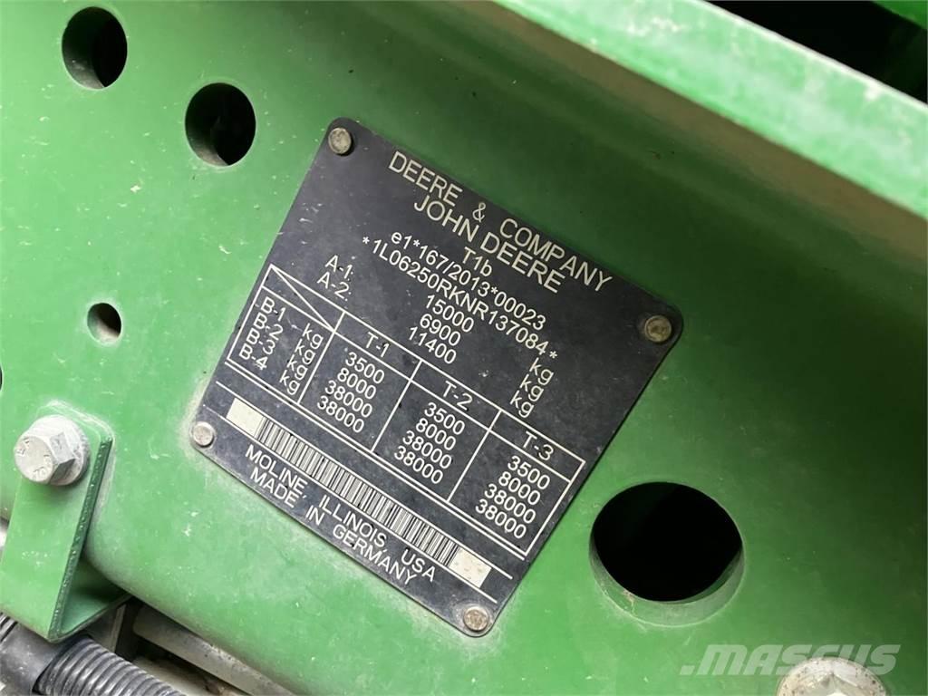 John Deere 6250R 曳引機