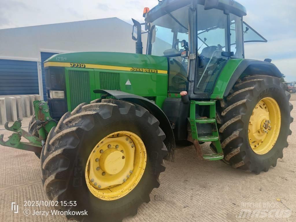 John Deere 7710 曳引機