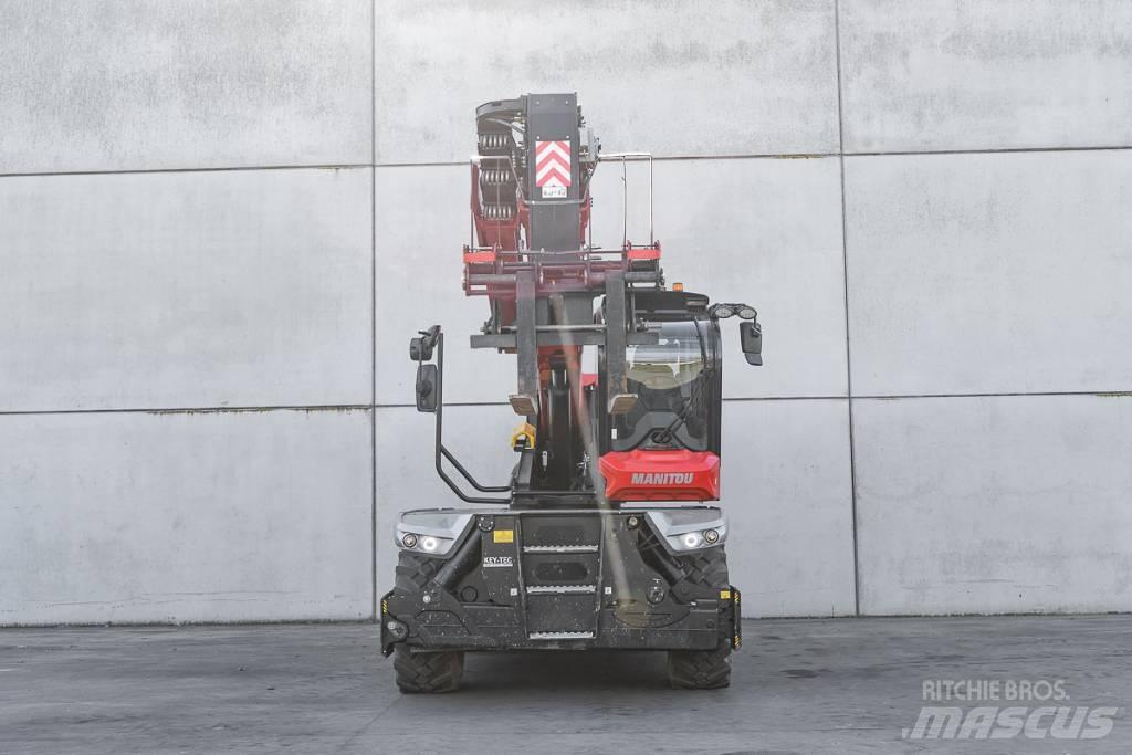 Manitou MRT 2660 伸縮臂操作車