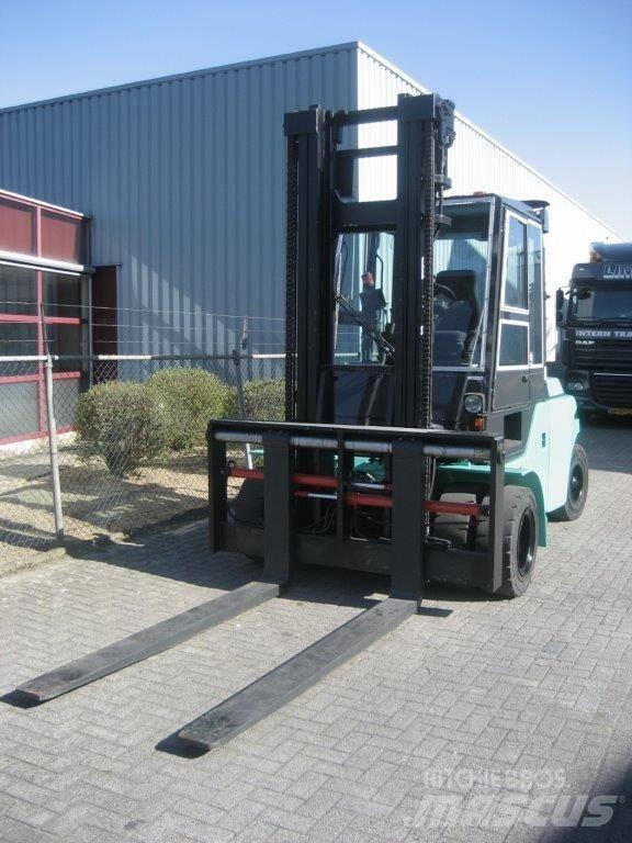 Dantruck 9690 DD900 柴油卡車