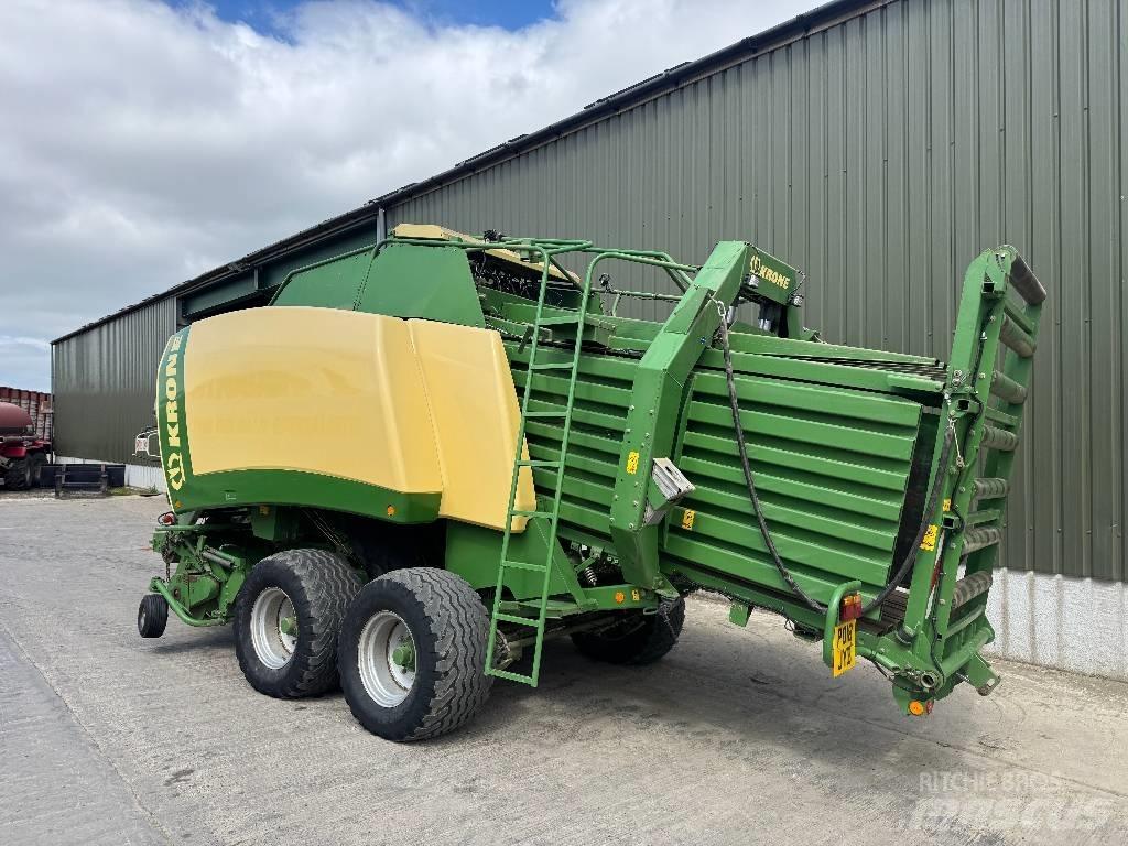 Krone Big Pack 12130 方形打捆機