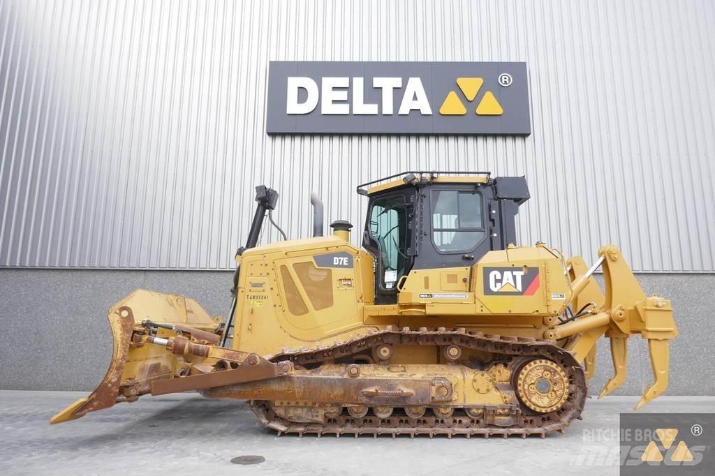 CAT D7E 履帶推土機