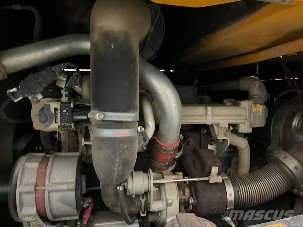 Terex TA 6 S 側卸礦車