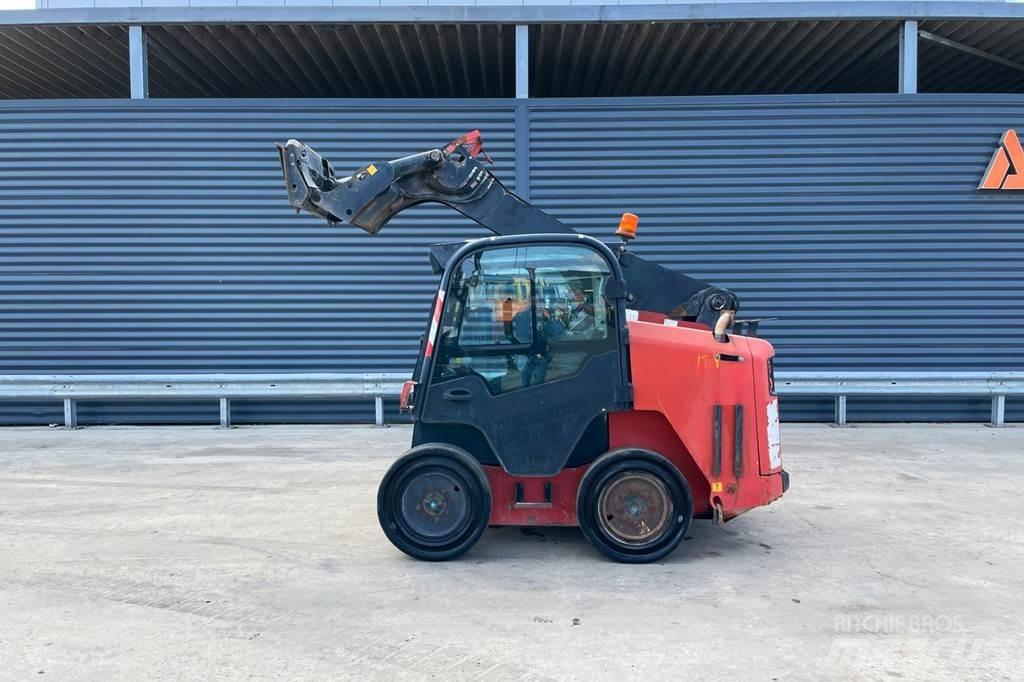 JCB R260 集材機