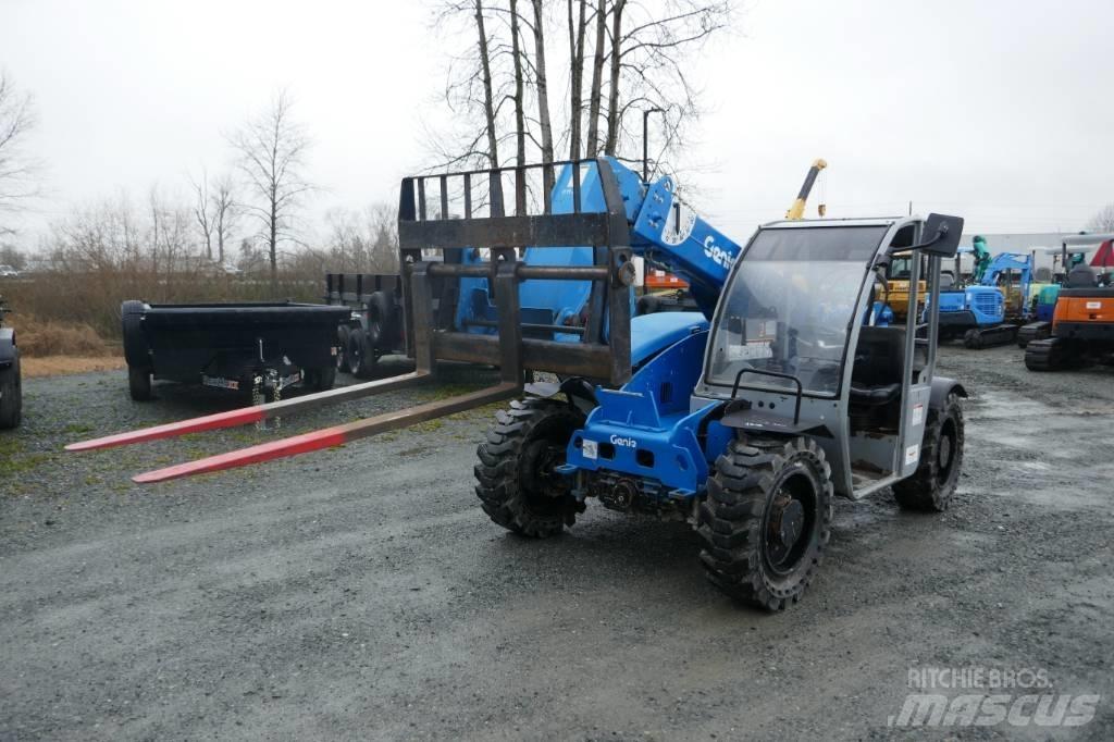 Genie GTH 5519 伸縮臂操作車