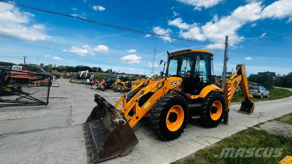 JCB 4CX 反鏟裝載機