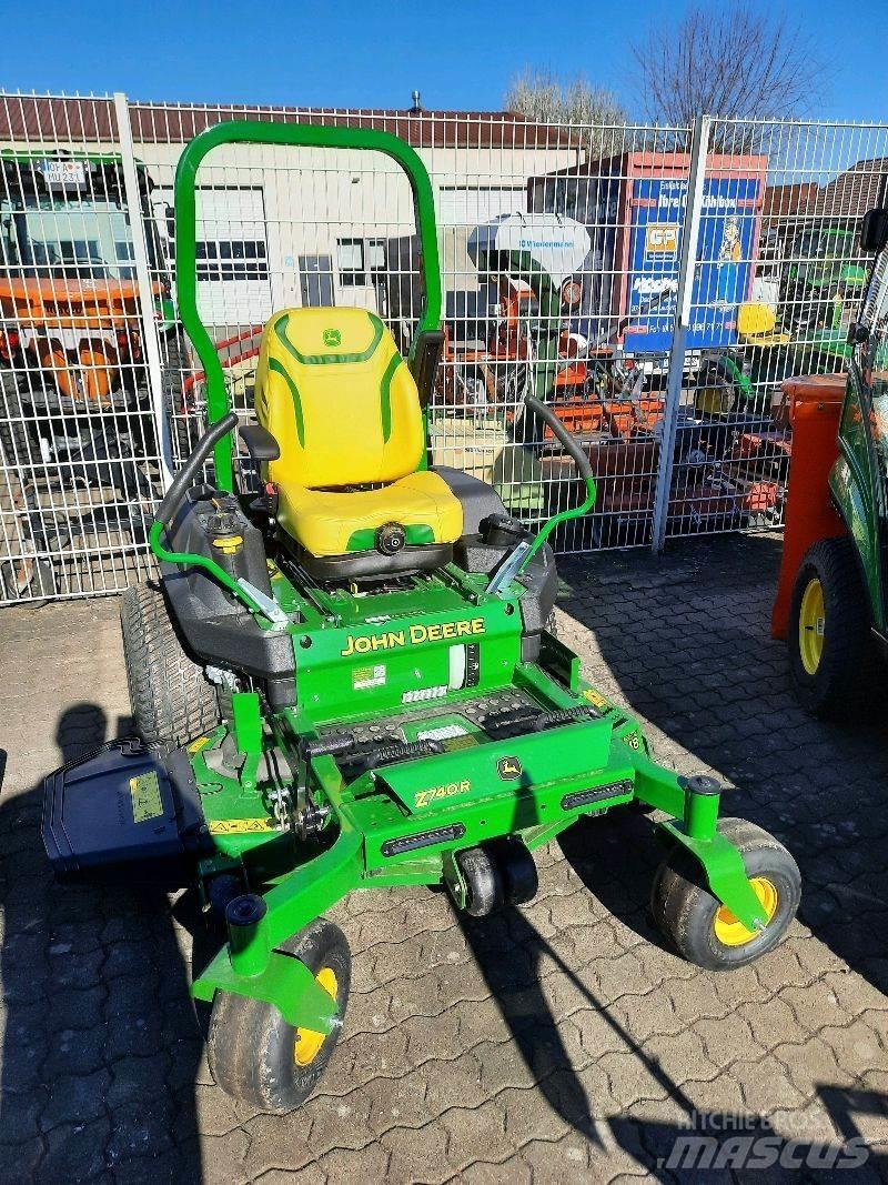 John Deere Z 740R 割草劑