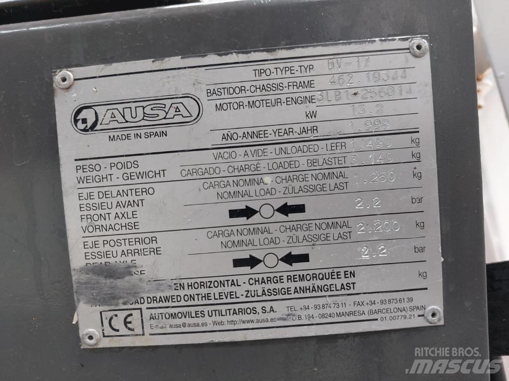 Ausa DV 17 側卸礦車