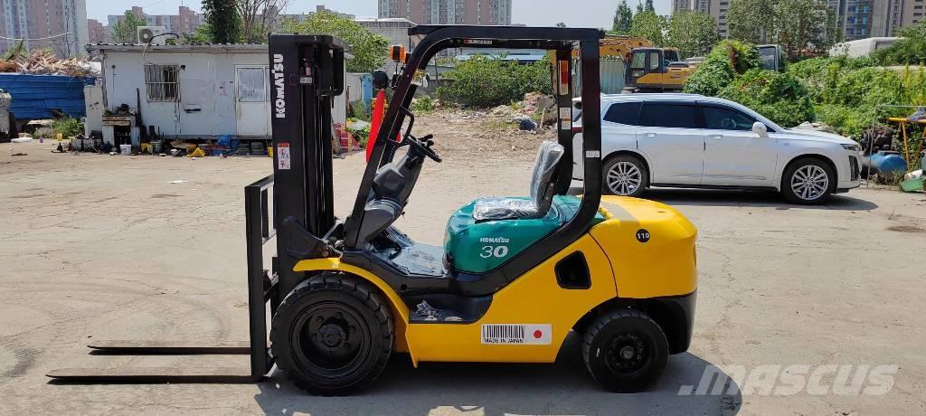 Komatsu 3 柴油卡車