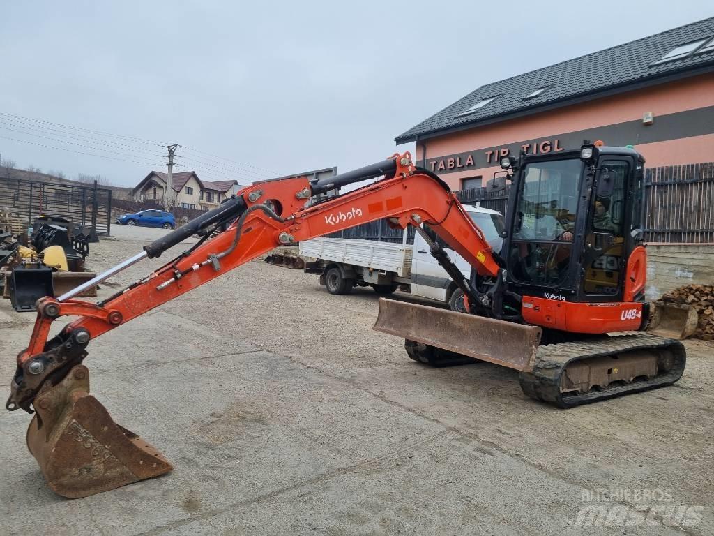 Kubota 48 小型挖土機/掘鑿機<7t(小型挖掘機)