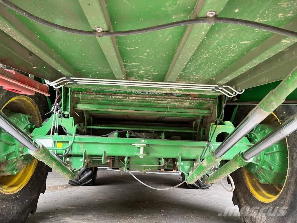 John Deere W 440 聯合收穫機